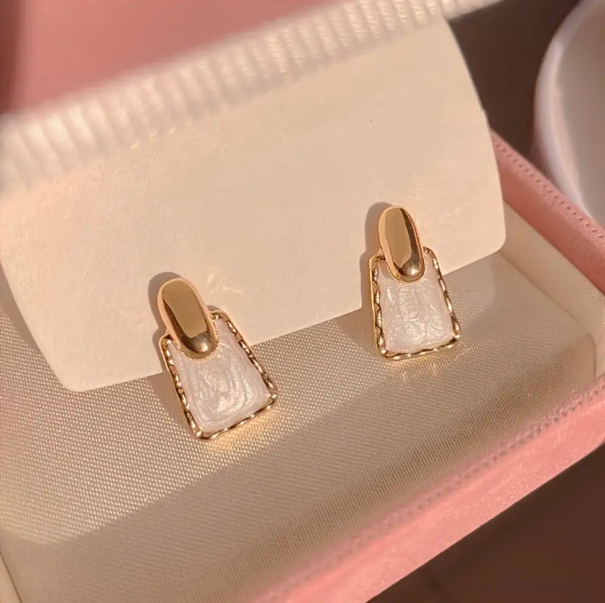 Chic Geometric White Stud Earrings