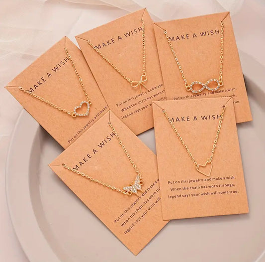 Set of 5 Pendant Necklaces for Women